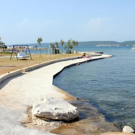 Guest house And By The Sea Mrljane, Pasman - 327 Nevidane