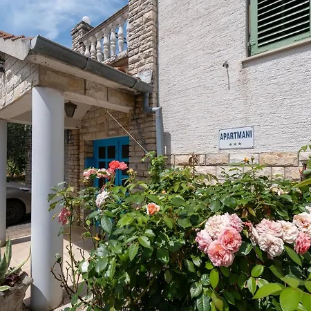 Guest house And By The Sea Mrljane, Pasman - 327