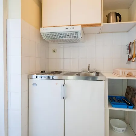 Гостевой дом And By The Sea Mrljane, Pasman - 327 Nevidane